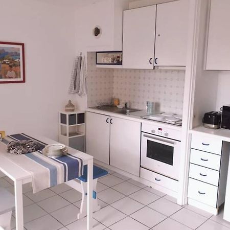 Ferienwohnung Itsas Aldea T2 A 3 Min A Pieds De La Baie De St Jean De Luz Saint-Jean-de-Luz Exterior foto
